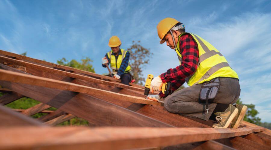 Professional Flat Roofing Installation services in Merrill, MI